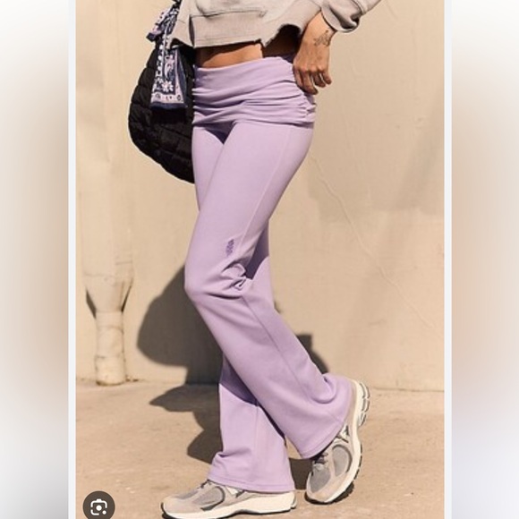 Free People Aced It Fold Over Leggings In Summer Lilac - Picture 1 of 7